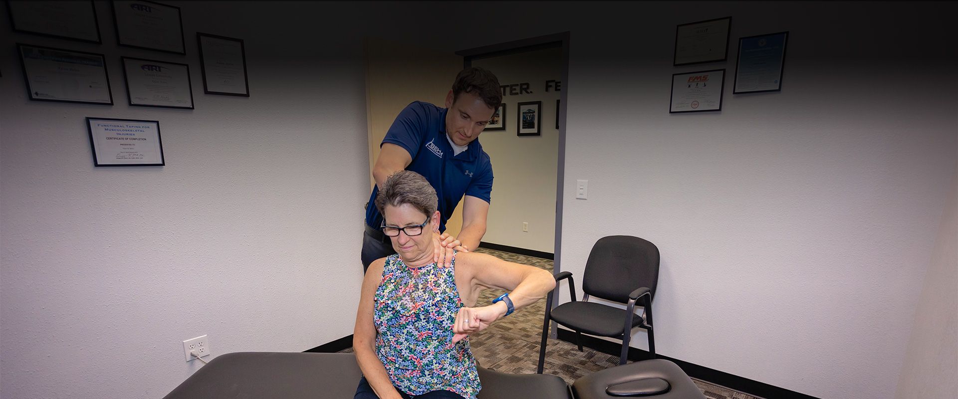 Neuromobilization exercises for nerve flossing