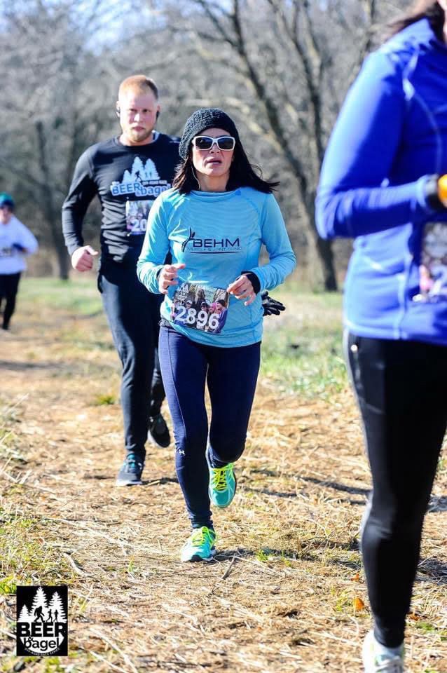 sports chiropractic patient running in a local race